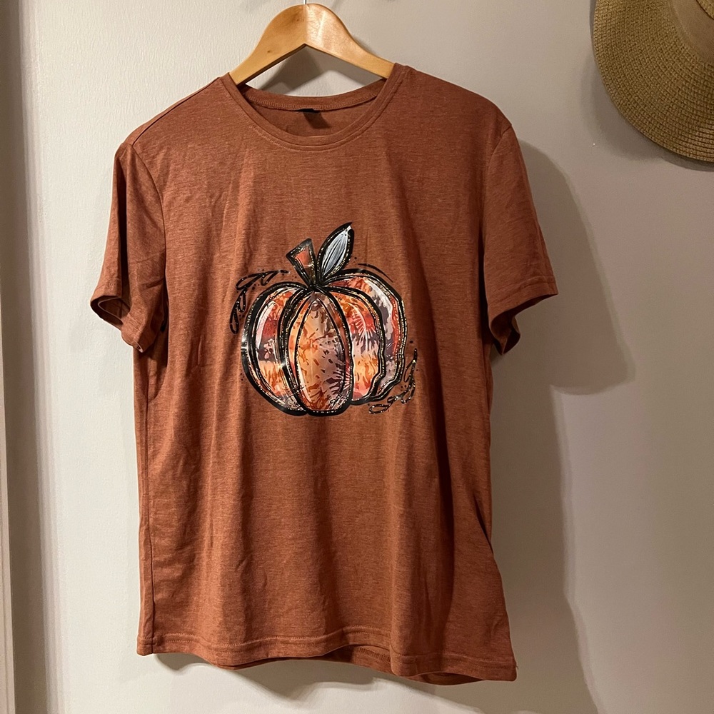 Brand New Medium Fall Pumpkin Thanksgiving Tee Shirt Medium Womens